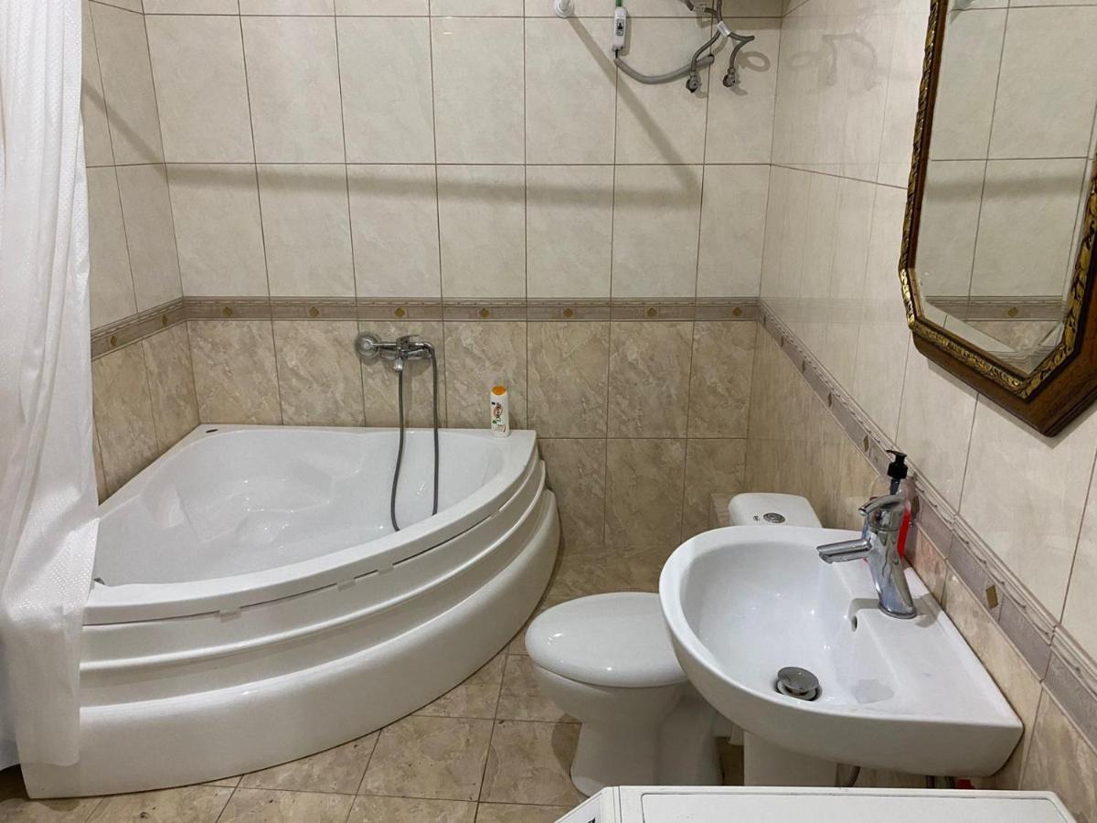 38 Villaer Korce